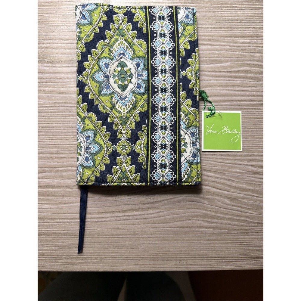 💥Vera Bradley Cambridge Paperback Book Cover Retired NWT